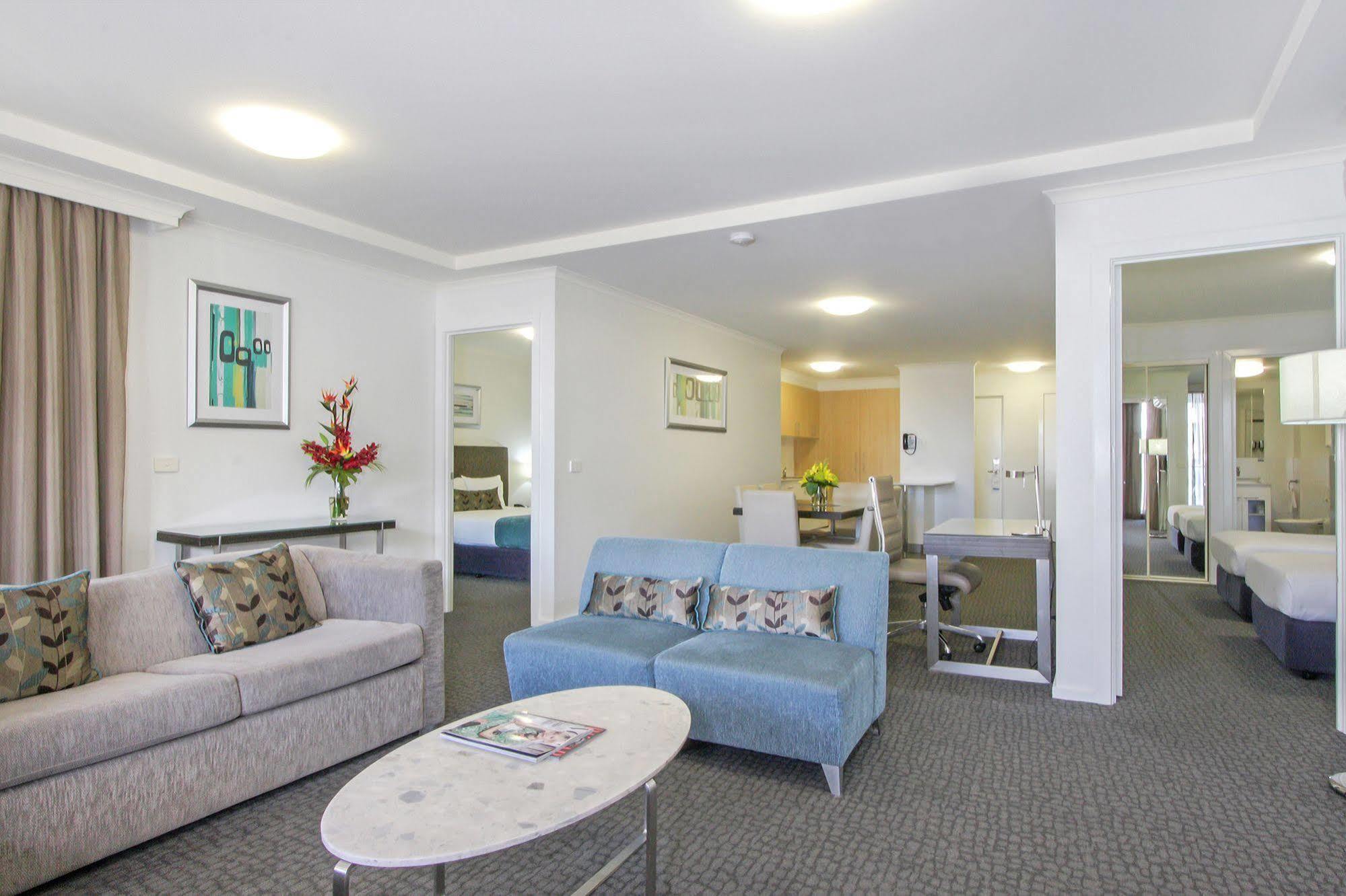 Pacific 4*