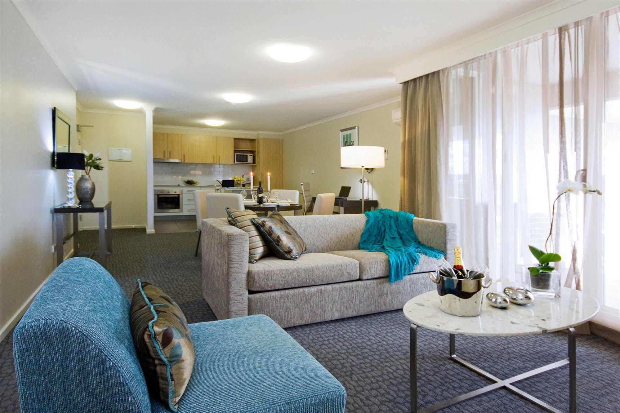 Pacific Aparthotel 4*
