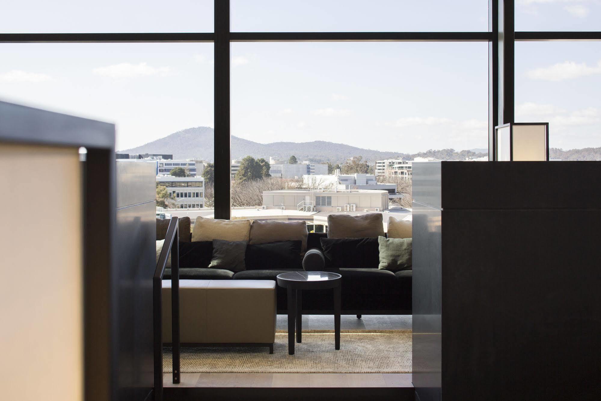 Little National 4* Canberra