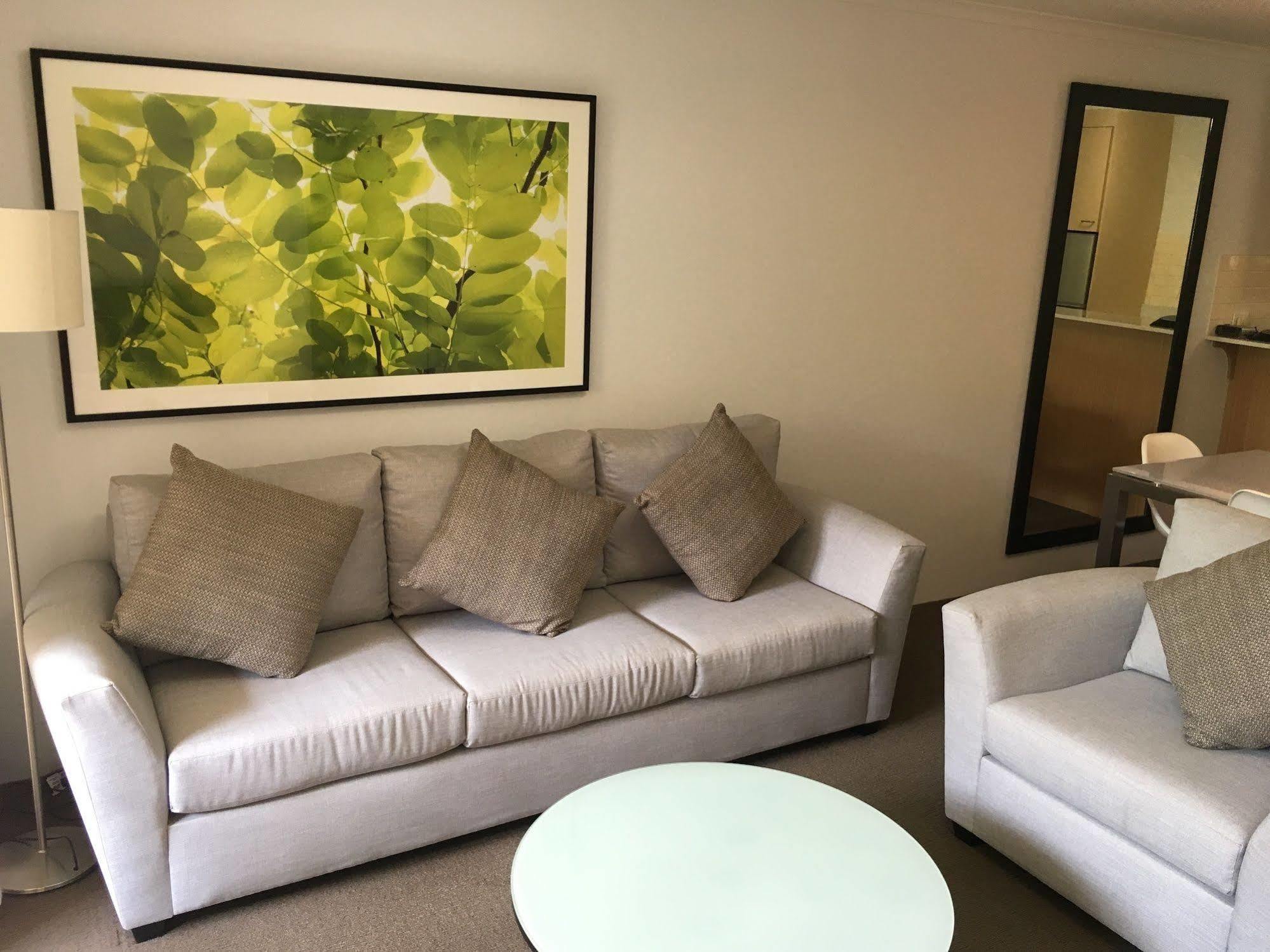 Aparthotel Oxley Court Serviced 4*