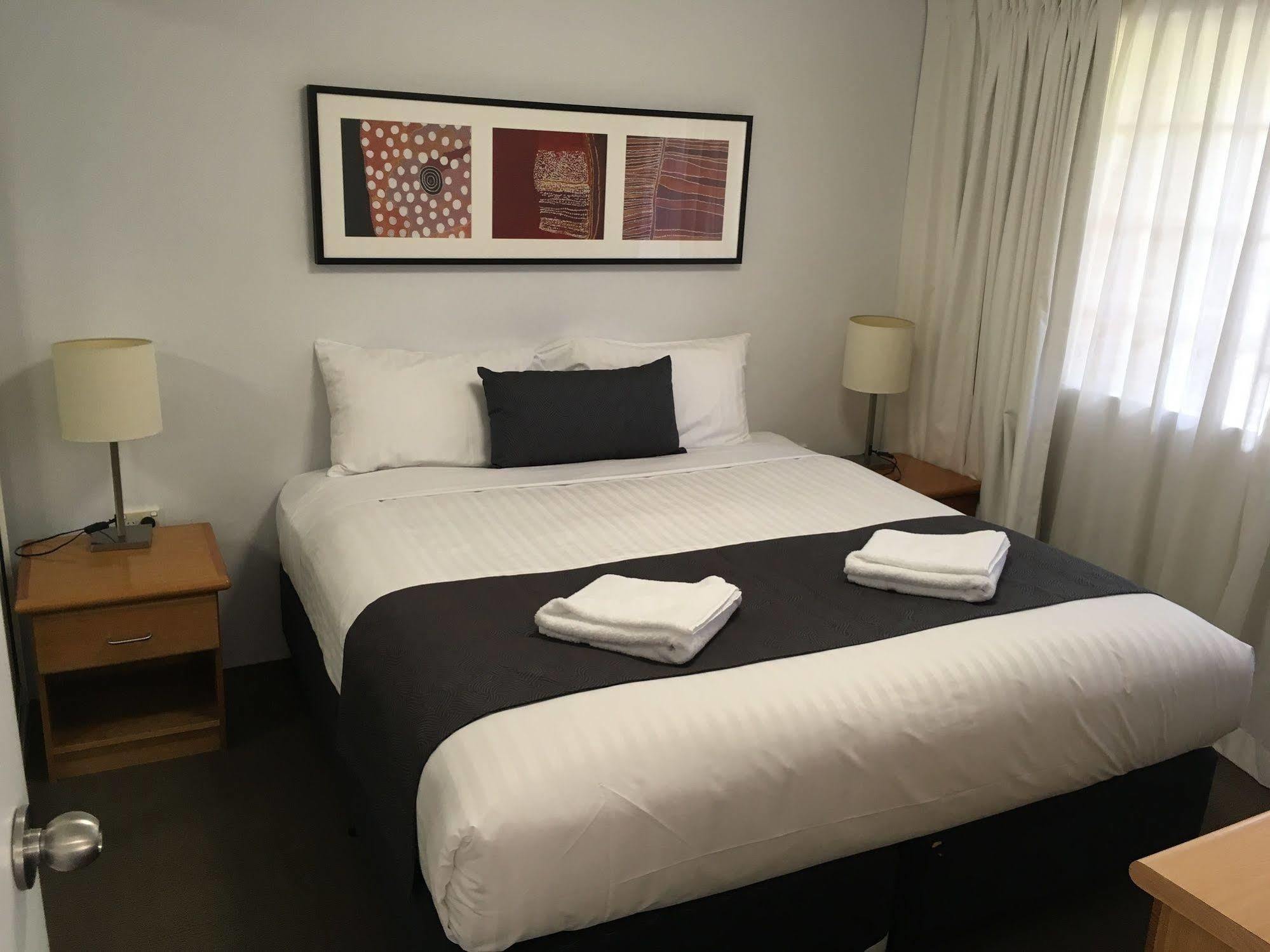 Aparthotel Oxley Court Serviced Canberra