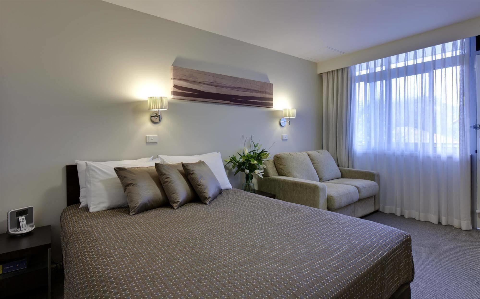 Ibis Styles Tall Trees 4*