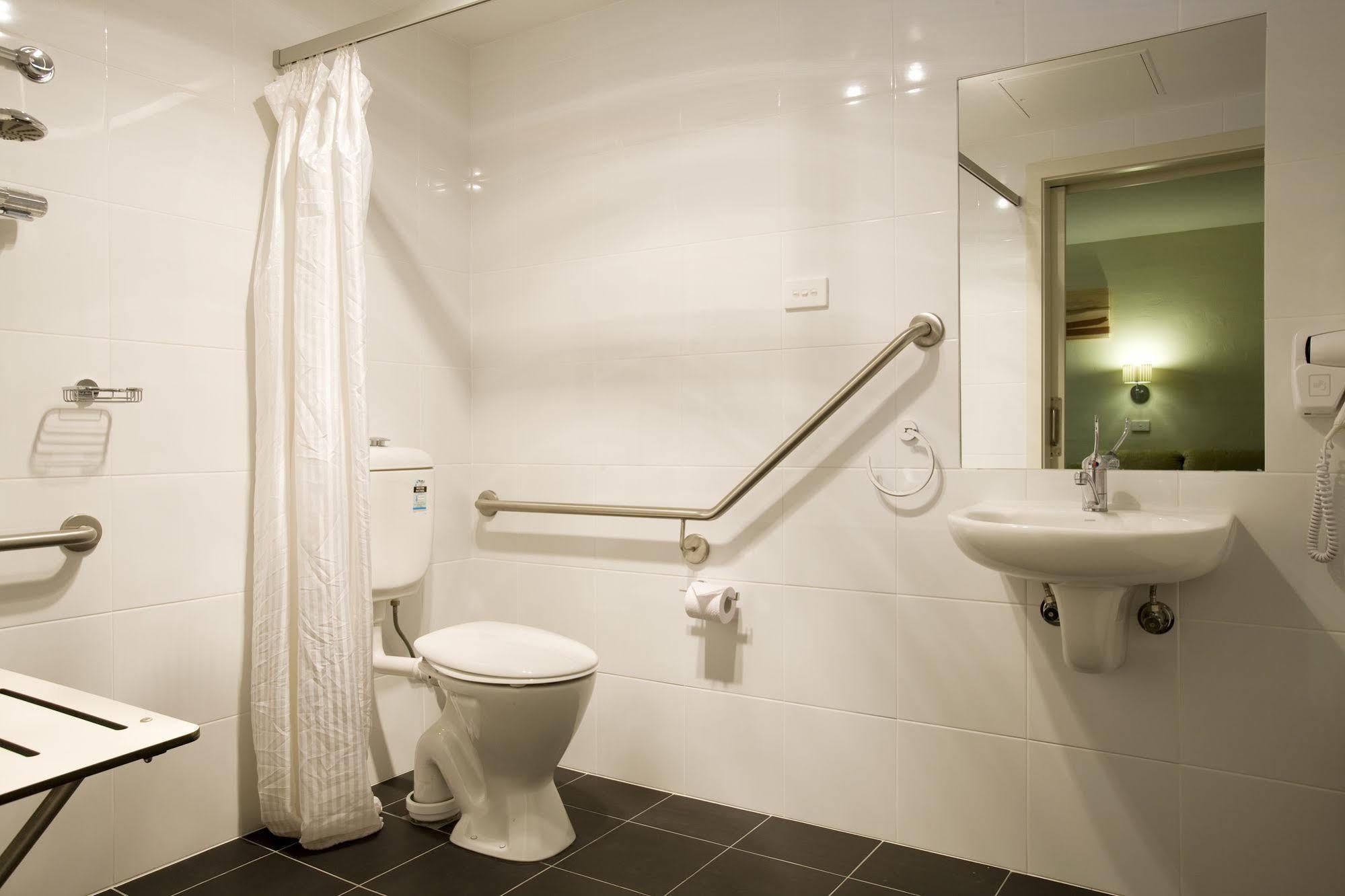 Ibis Styles Tall Trees 4* Canberra