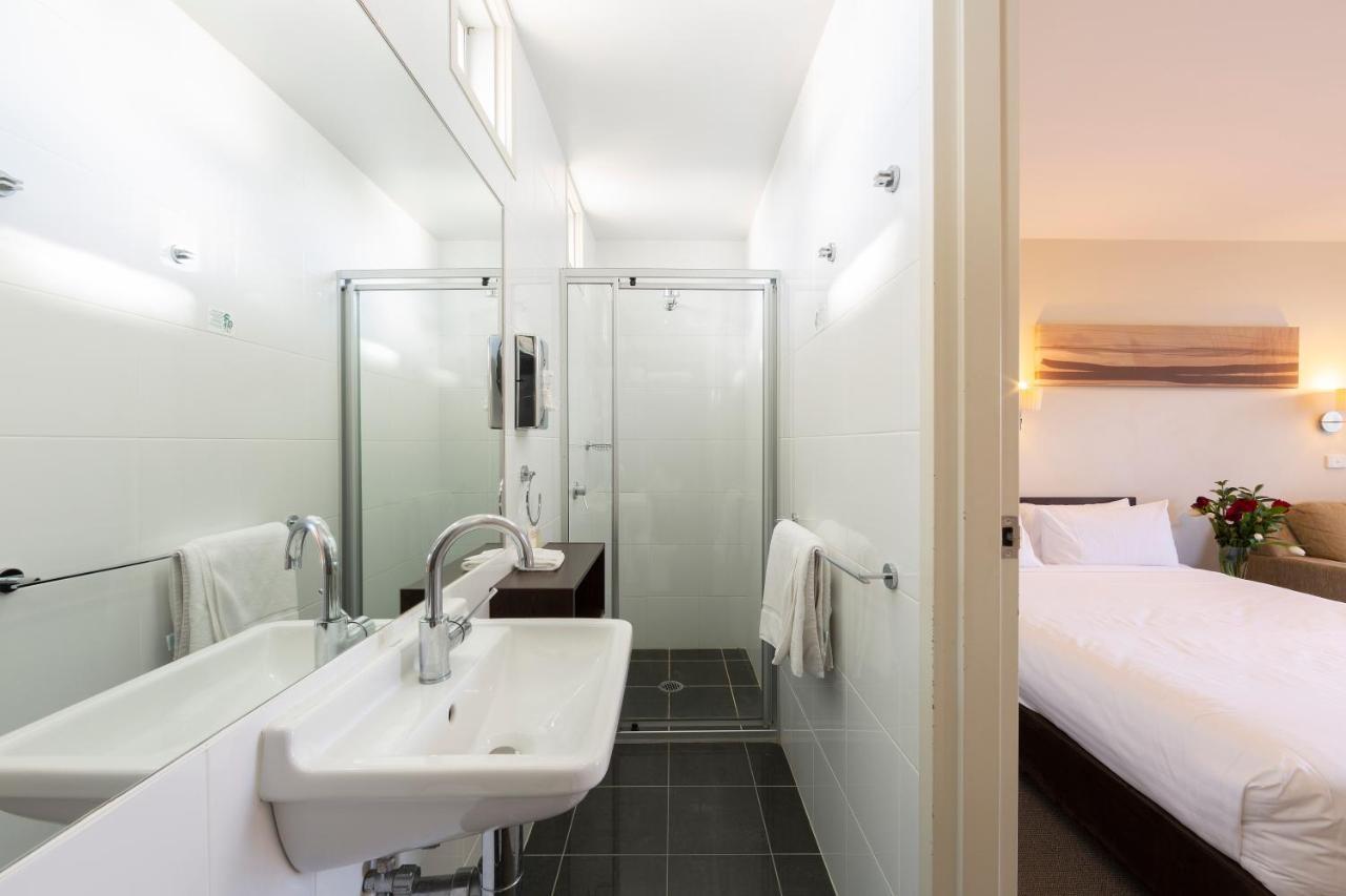 Ibis Styles Tall Trees Hotel 4*