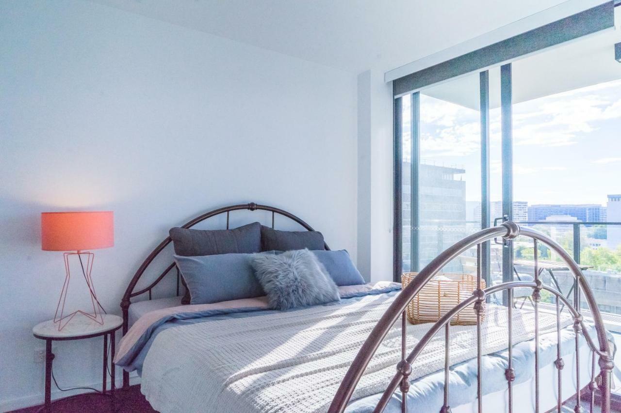 Highgate Executive City Walk Apartment *