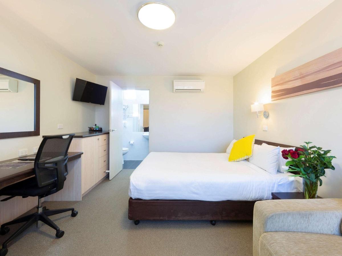 Hotel Ibis Styles Tall Trees 4*