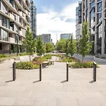 Luxury Modern Cbd Ground Floor Apartment.