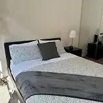 Comfy 1Br Apartment @Central City