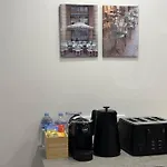 Comfy 1Br Apartment @Central City