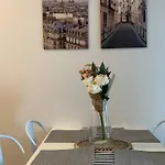 Comfy 1Br Apartment @Central City