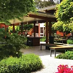 Forrest Hotel & Apartments