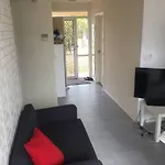 Dana-Private Room In A Shared House-Close To City & Anu-2