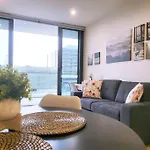 Cityscape Lovely 1Br Apt & Parking @Cbd