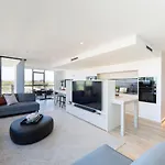 Accommodate Canberra - Metropolitan 70