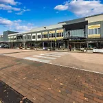 Tuggeranong Short Stay #10C - Sleeps 6