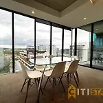 Nice In New Acton - 2Bd 2Bth Apt