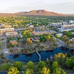 Brand New 2B1B Apt @ Inner North Of Canberra