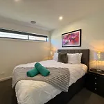 Stunning Dickson Luxe 3Br 2Bath Double Garage Wifi Brand New Home