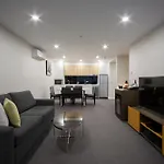 Avenue Hotel Canberra