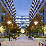 Avenue Hotel Canberra