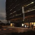Apartment Nestled Between Lake Burley Griffin, City And Anu