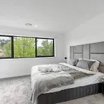 O\'Connor 3 Bedroom Townhouse In Canberra