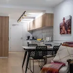 Awesome Brooklyn Inspired Apartment With Views Of Mt Ainsley