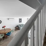 Beautiful 3 Bedroom Townhouse Located In Dickson