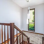 Charming Two-Story 2Br Townhouse In Braddon