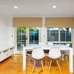 Charming 3Br Turner Home Near Canberra Centre