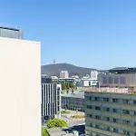 Serene 2Br Apt In The Radiant City Of Civic