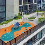 Central Cbd - Parking - Sleeps 4