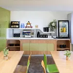 Ibis Budget Canberra