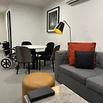 Deco Hotel Canberra