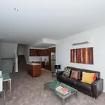 Accommodate Canberra - Metropolitan
