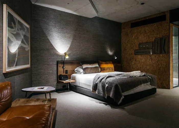 Ovolo Nishi