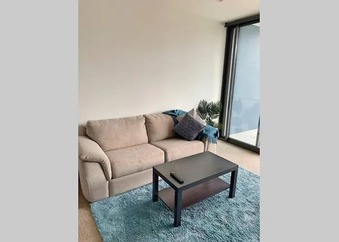 Luxury On Lonsdale - 1 Bed 1 Bath 1 Carsp Apt