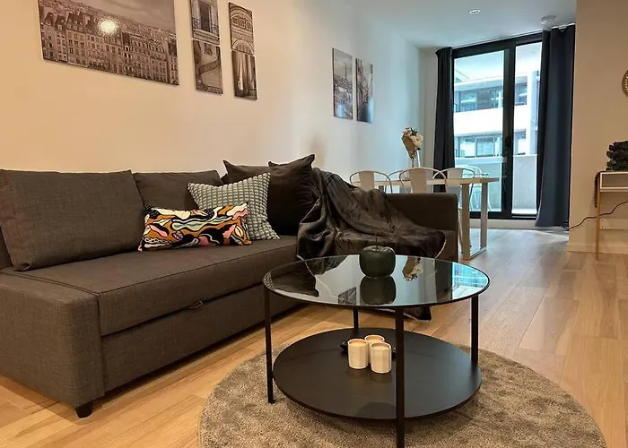 Comfy 1Br Apartment @Central City
