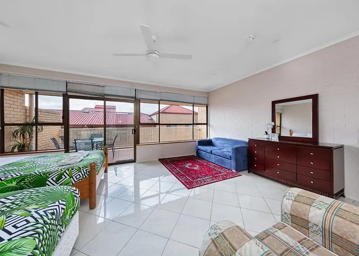 Tuggeranong Short Stay #10C - Sleeps 6