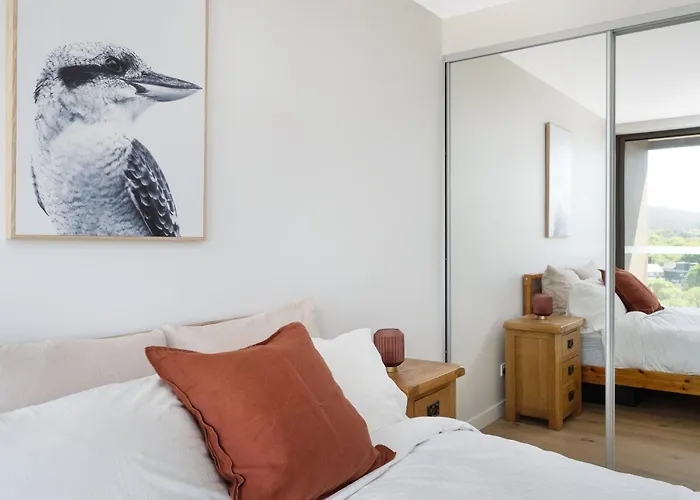 Kashmir - Luxury Top Floor Apartment - Mountain View