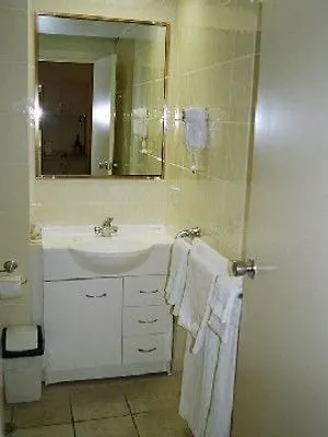 Embassy Motel