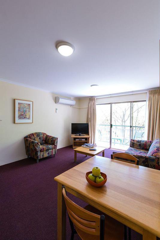 Kingston Terrace Serviced * Canberra