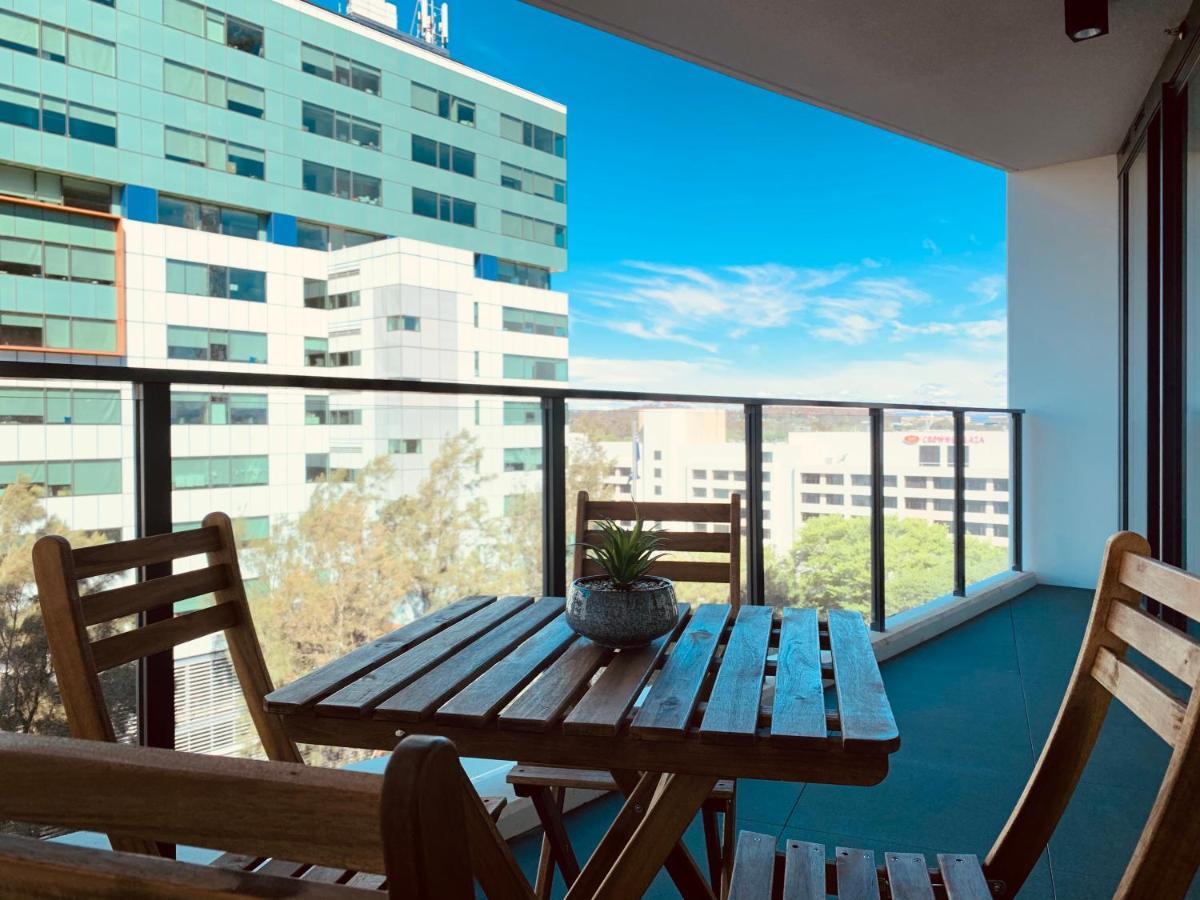 Apartment Best Located Brand New In Cbd *