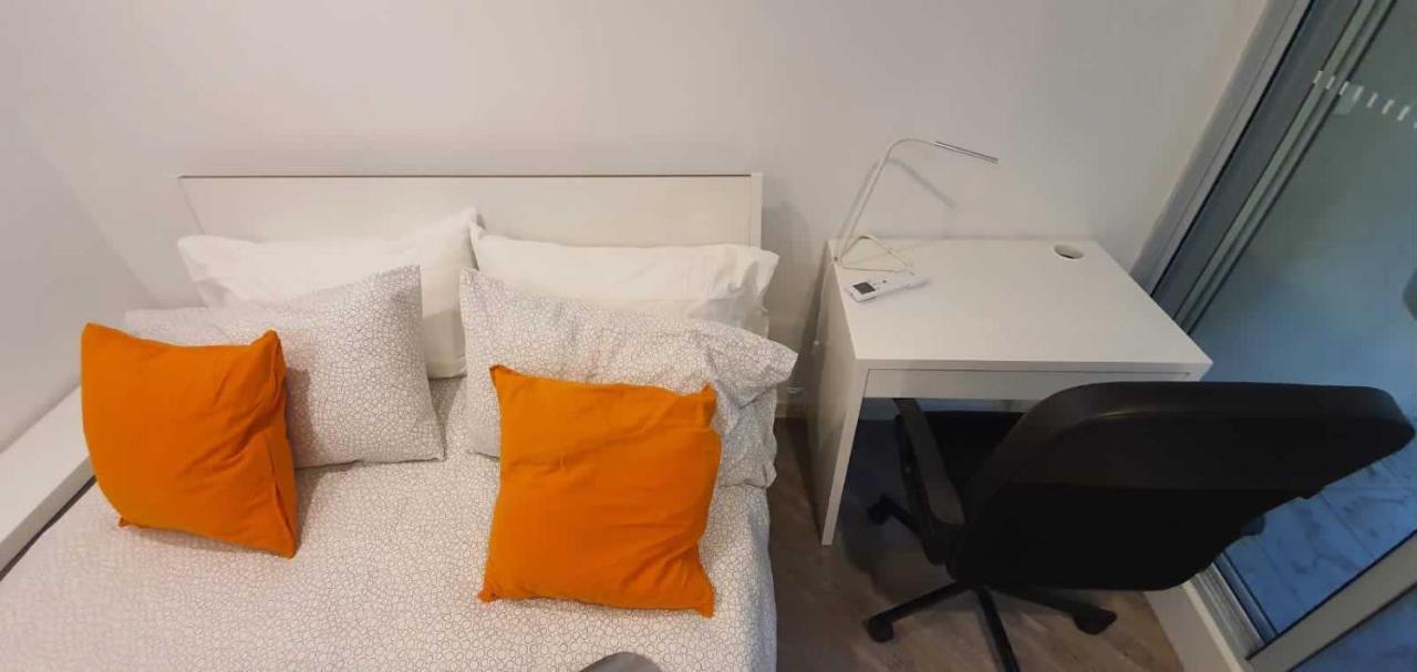 Dana-cozy With Shared Entry In The Apartment *