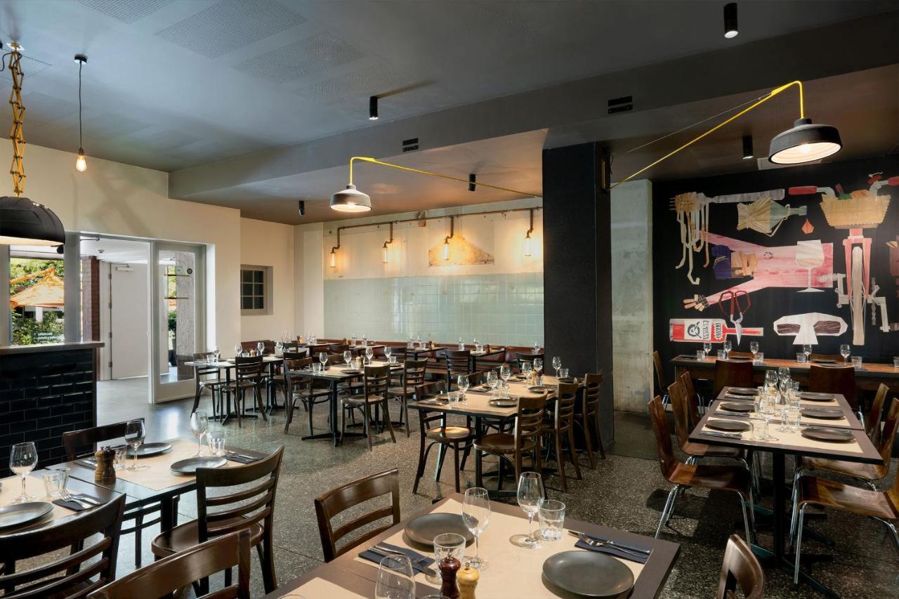 Peppers Gallery Hotel 4*