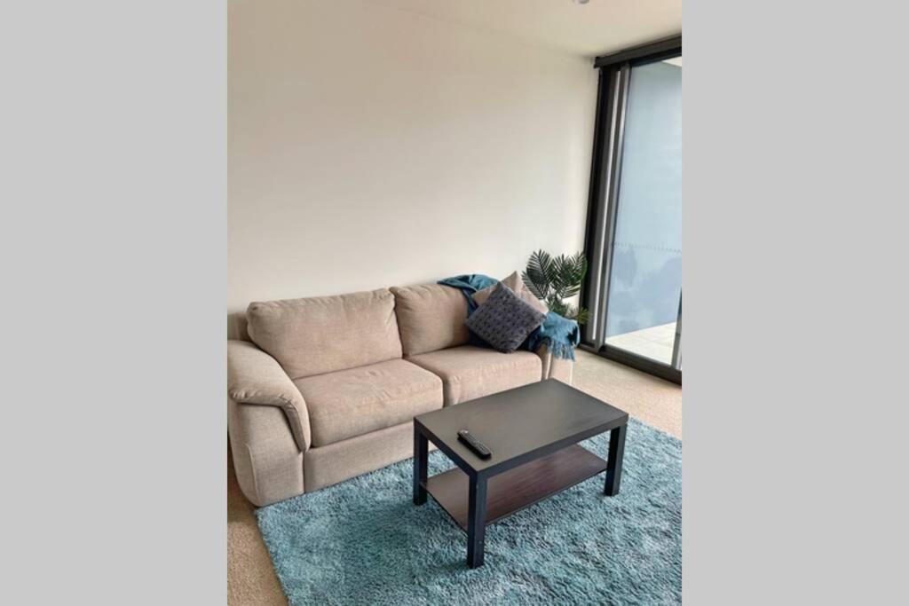 Luxury On Lonsdale - 1 Bed 1 Bath 1 Carsp Apt Apartment *