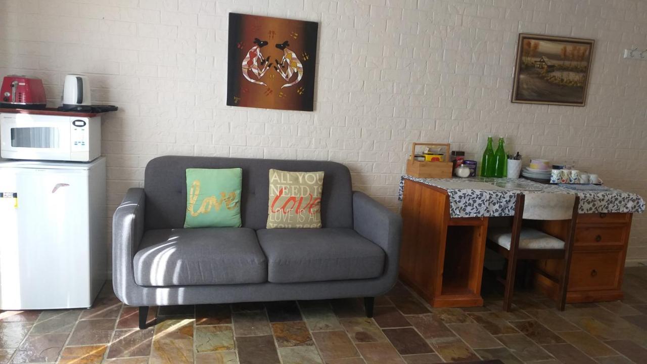 Sweet By The Golf Course Homestay *