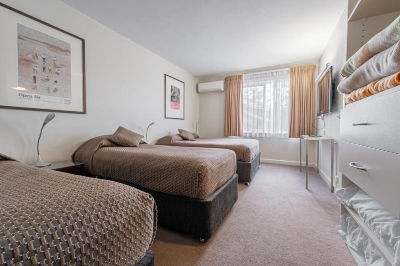 Aparthotel Forrest & 3*