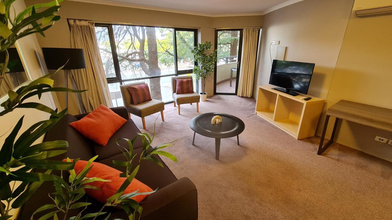 1br Executive In City Centre