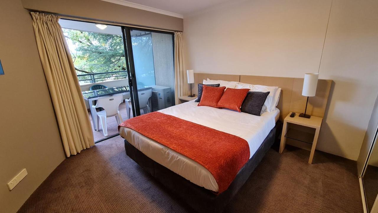 1br Executive In City Centre Canberra